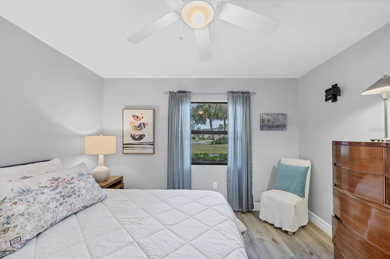 GLEN OAKS MANOR HOMES PH 1 - Residential