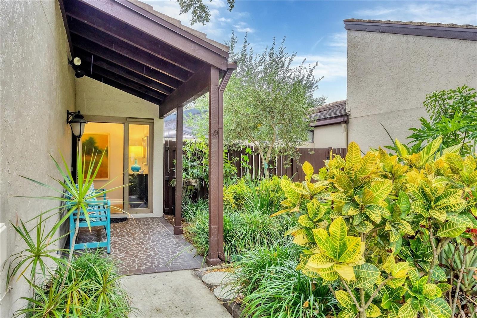 GLEN OAKS MANOR HOMES PH 1 - Residential