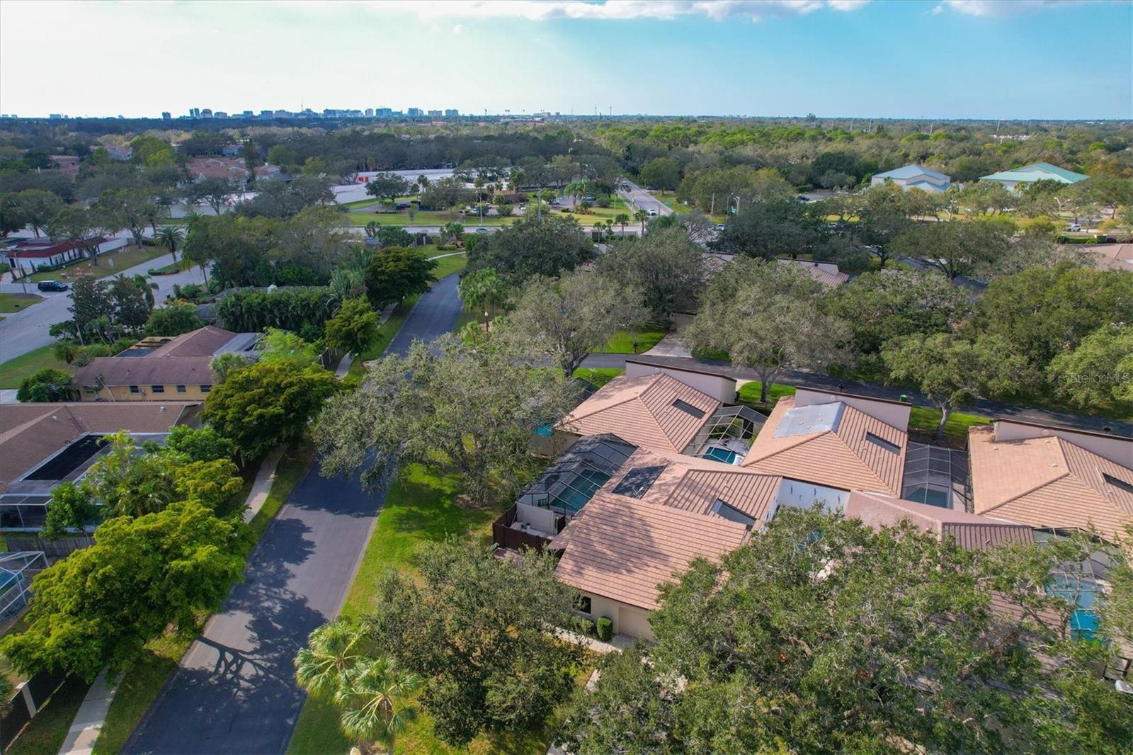 GLEN OAKS MANOR HOMES PH 1 - Residential