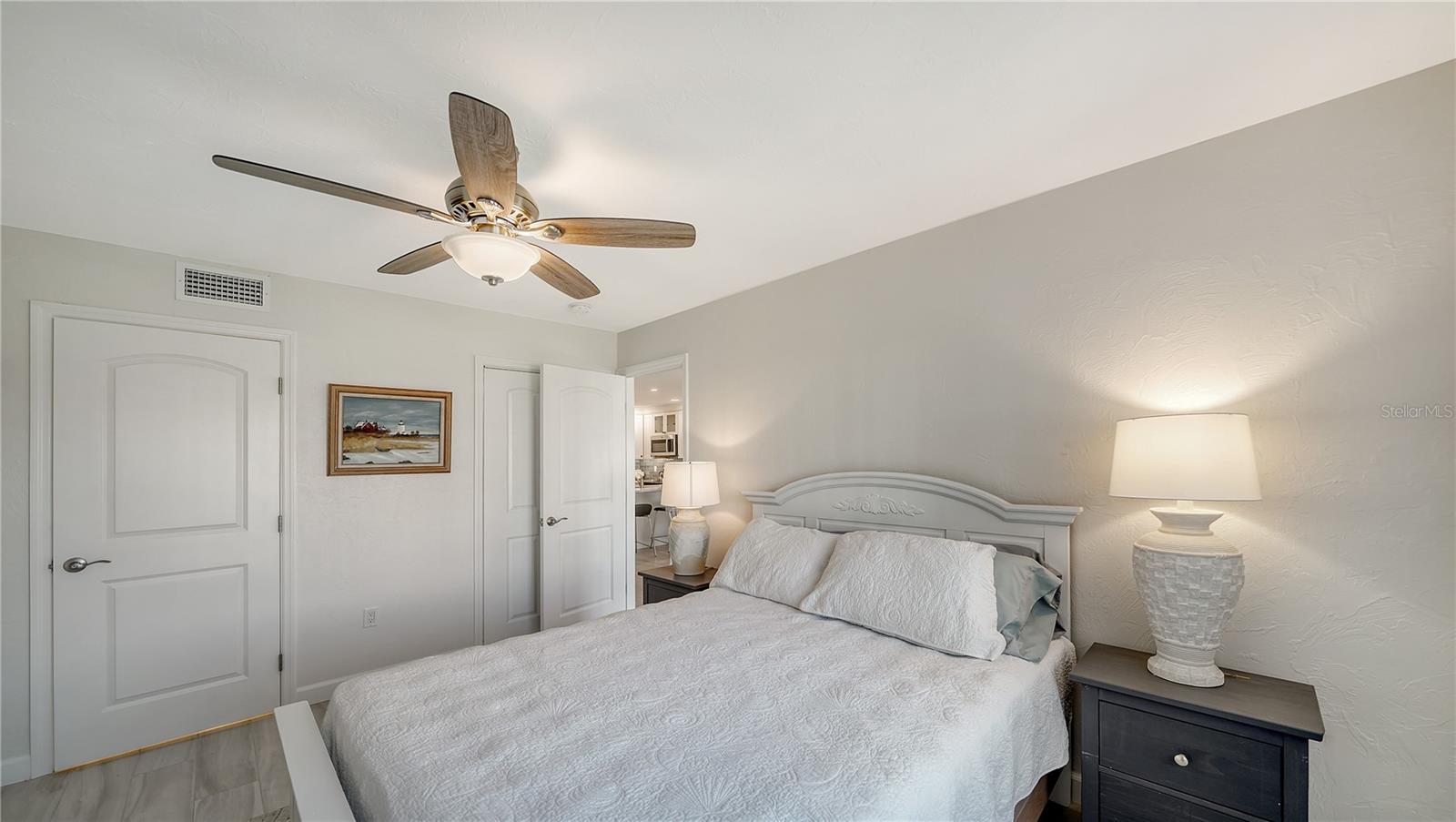 WINDWARD BAY AMD - Residential