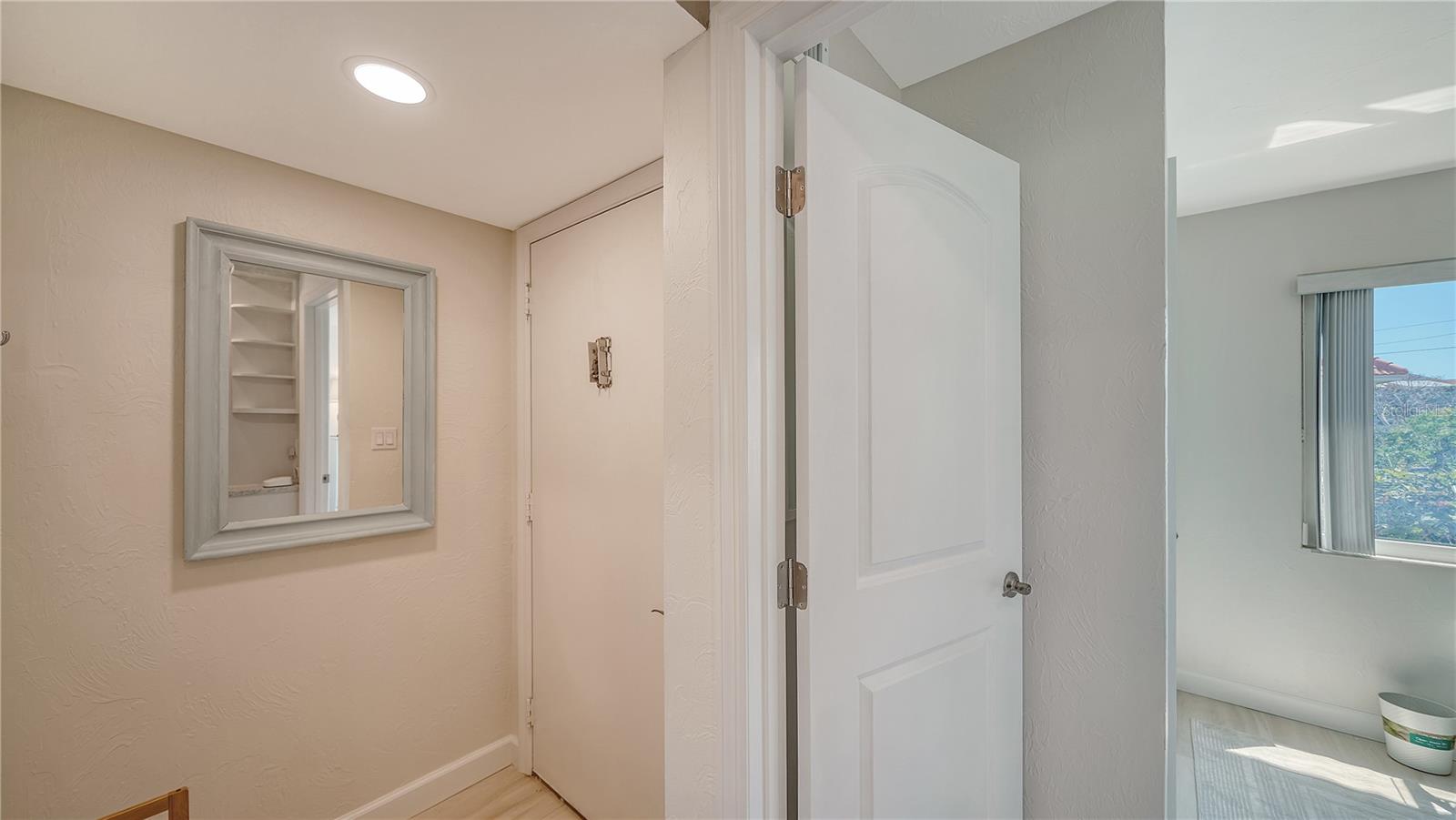 WINDWARD BAY AMD - Residential