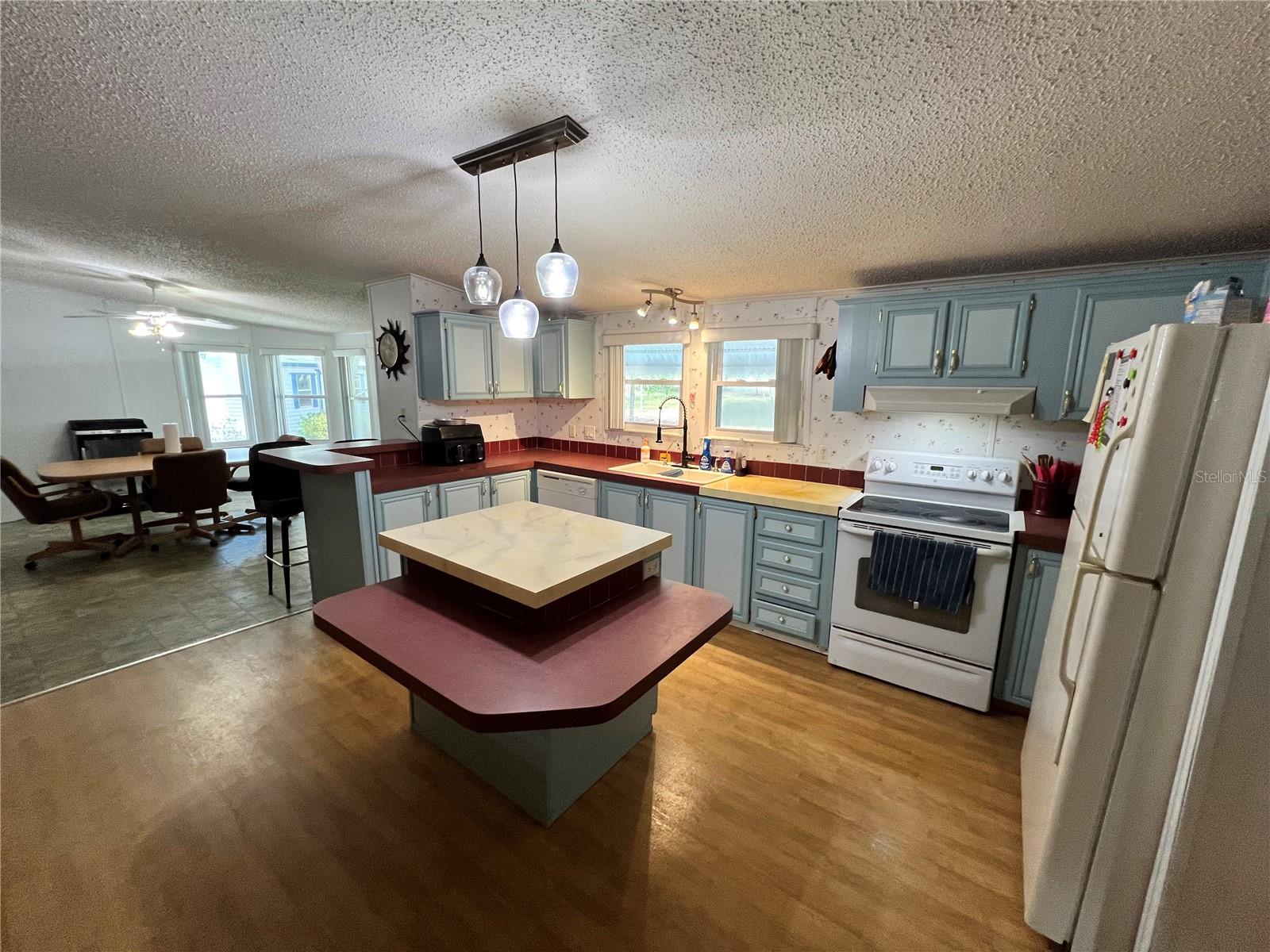 GREEN ACRES ADD - Residential