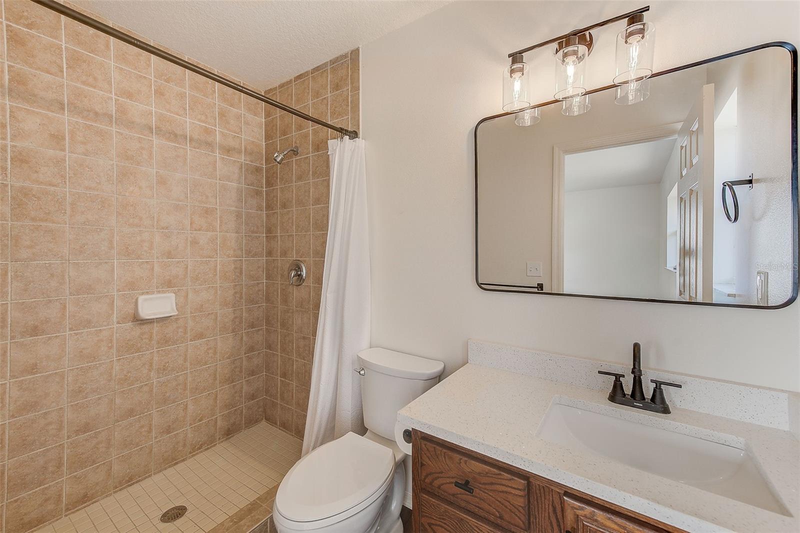 WILLOW SHORES - Residential