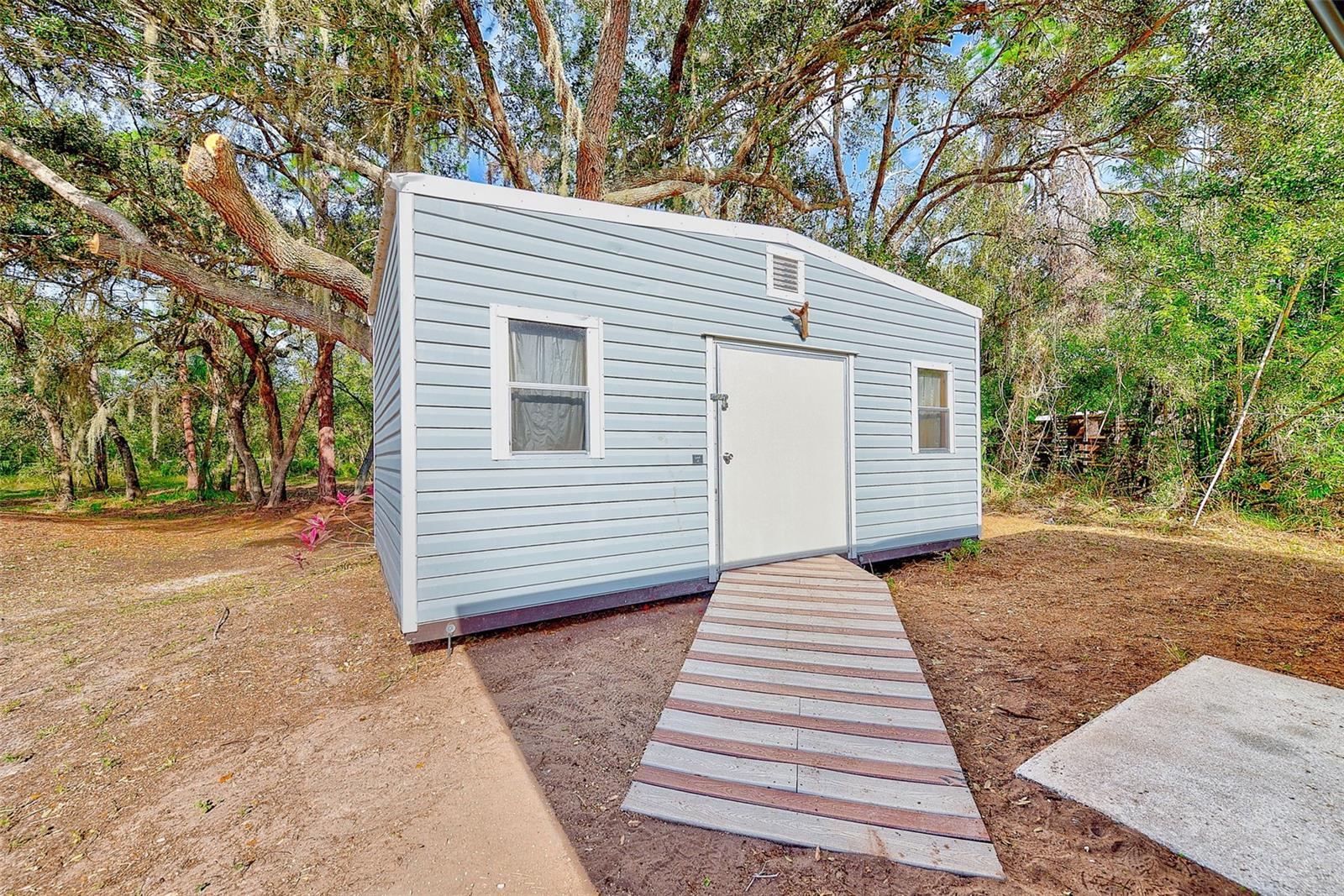 WILLOW SHORES - Residential