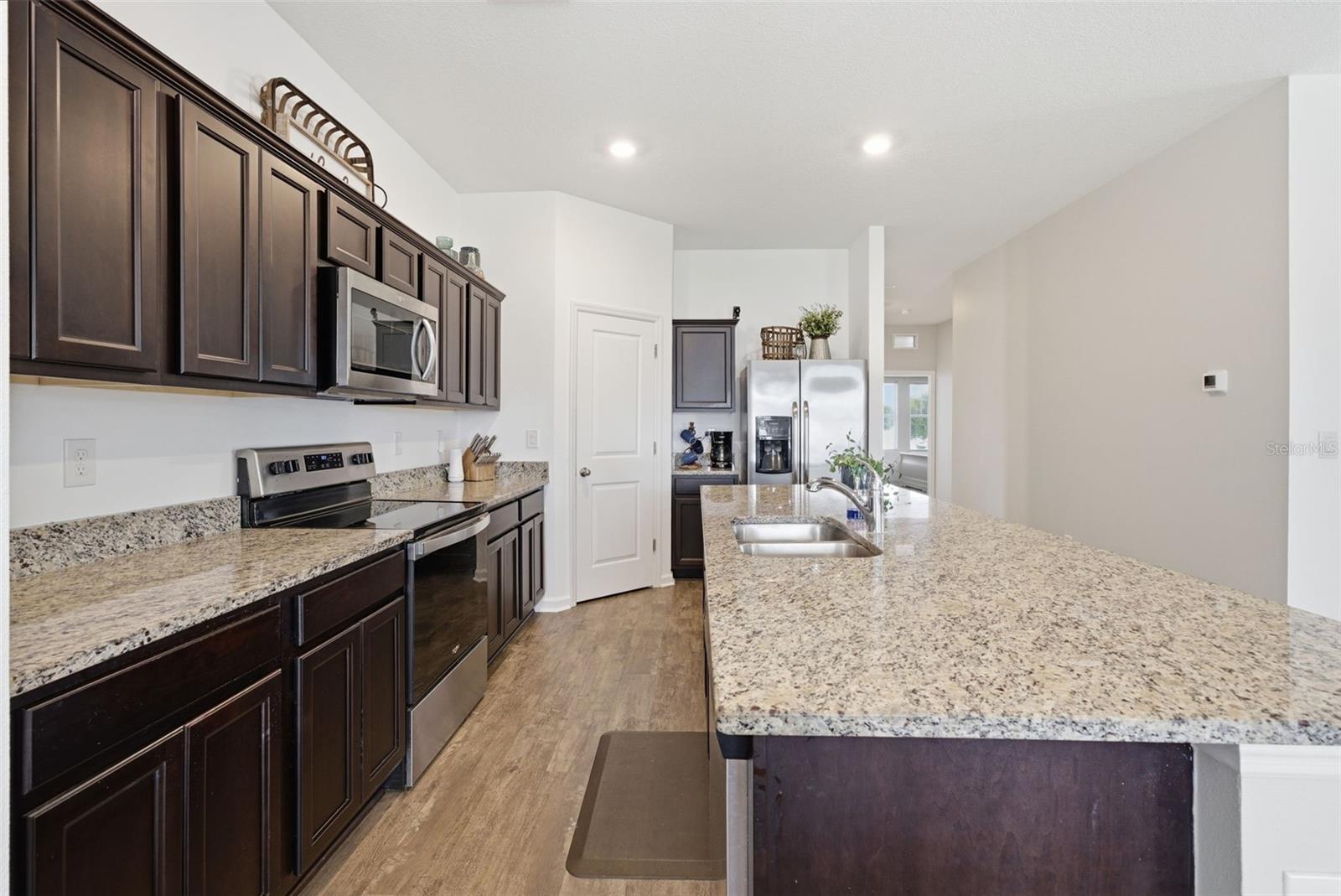 IMPERIAL OAKS PH 1 - Residential