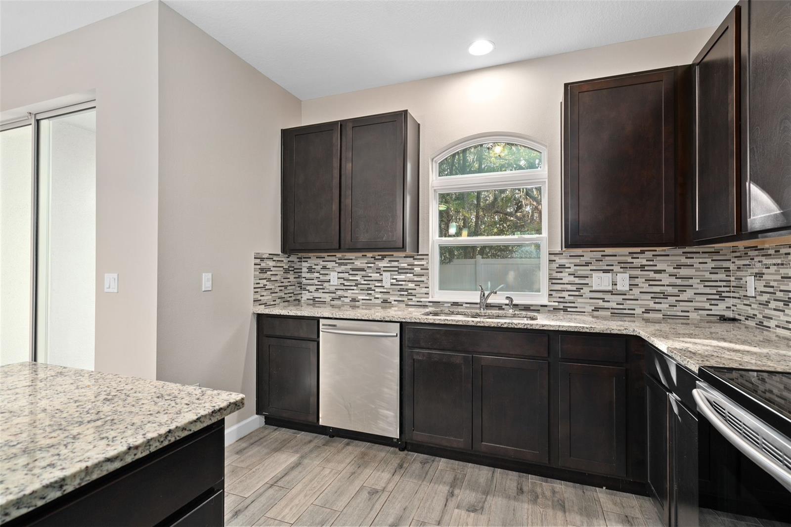 CORONADO TWNHMS - Residential