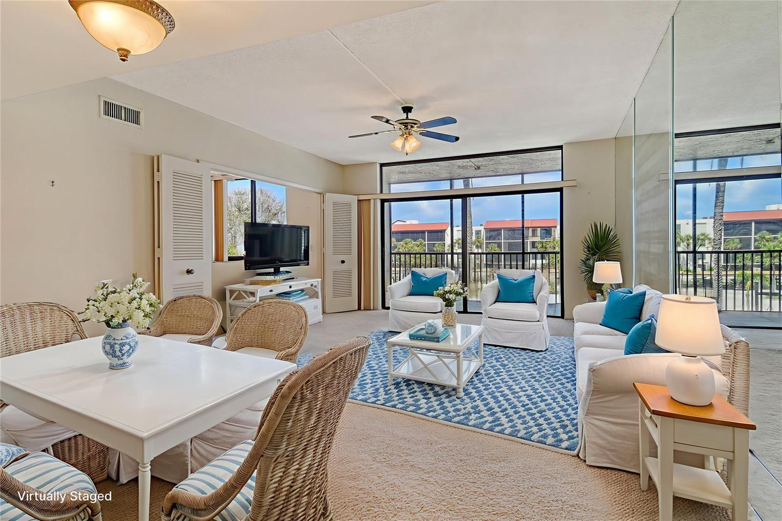 SEAPLACE V - Residential