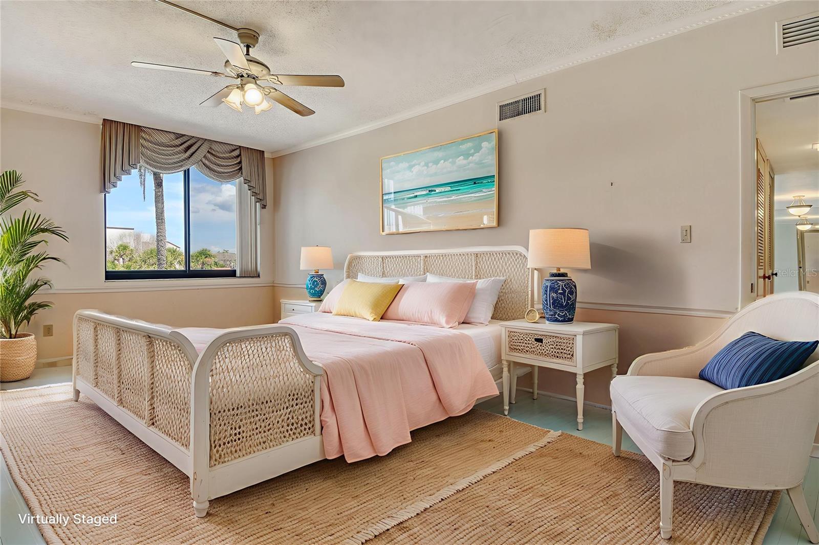 SEAPLACE V - Residential
