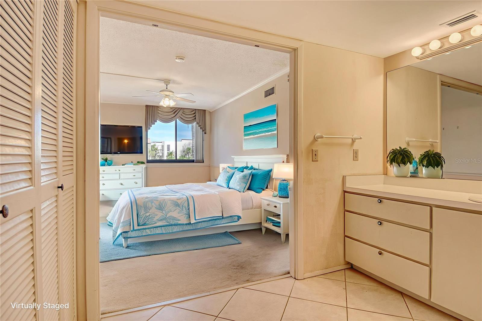 SEAPLACE V - Residential