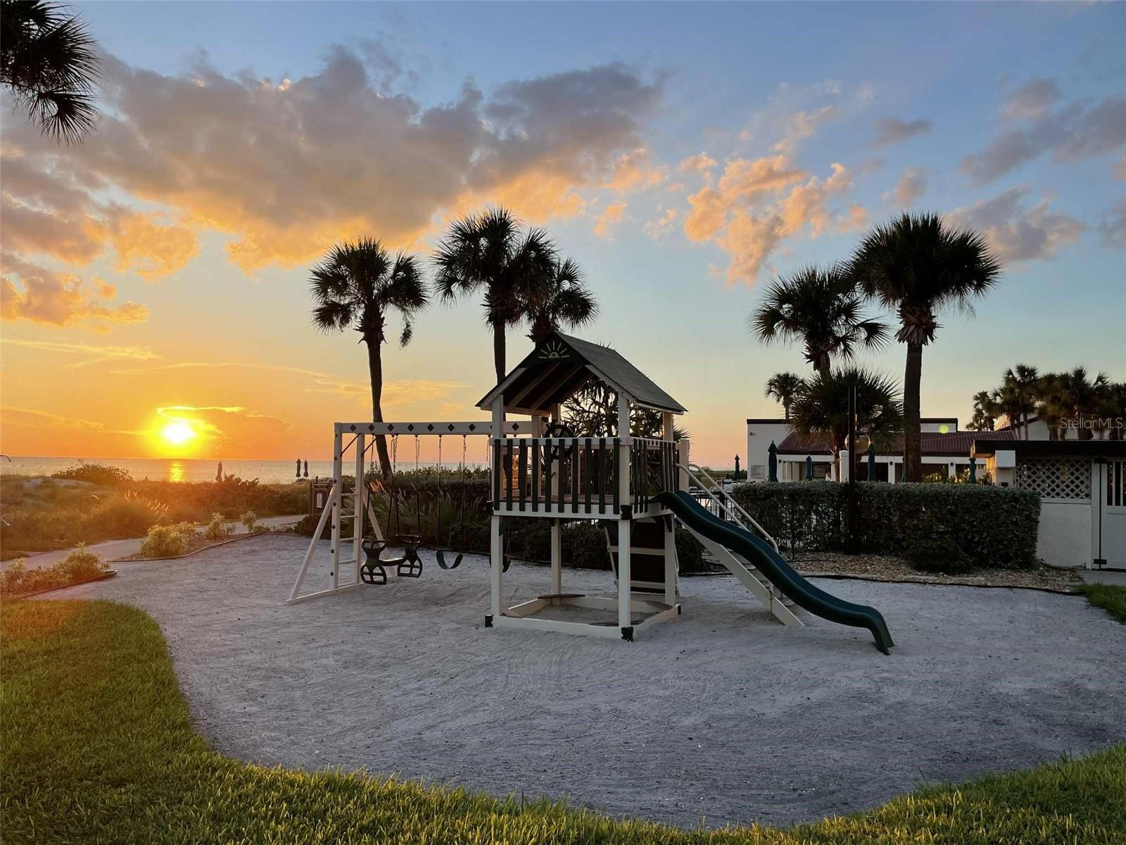 SEAPLACE V - Residential