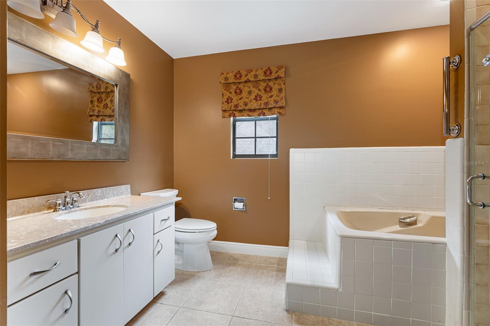 TRAILS UN 02M - Residential