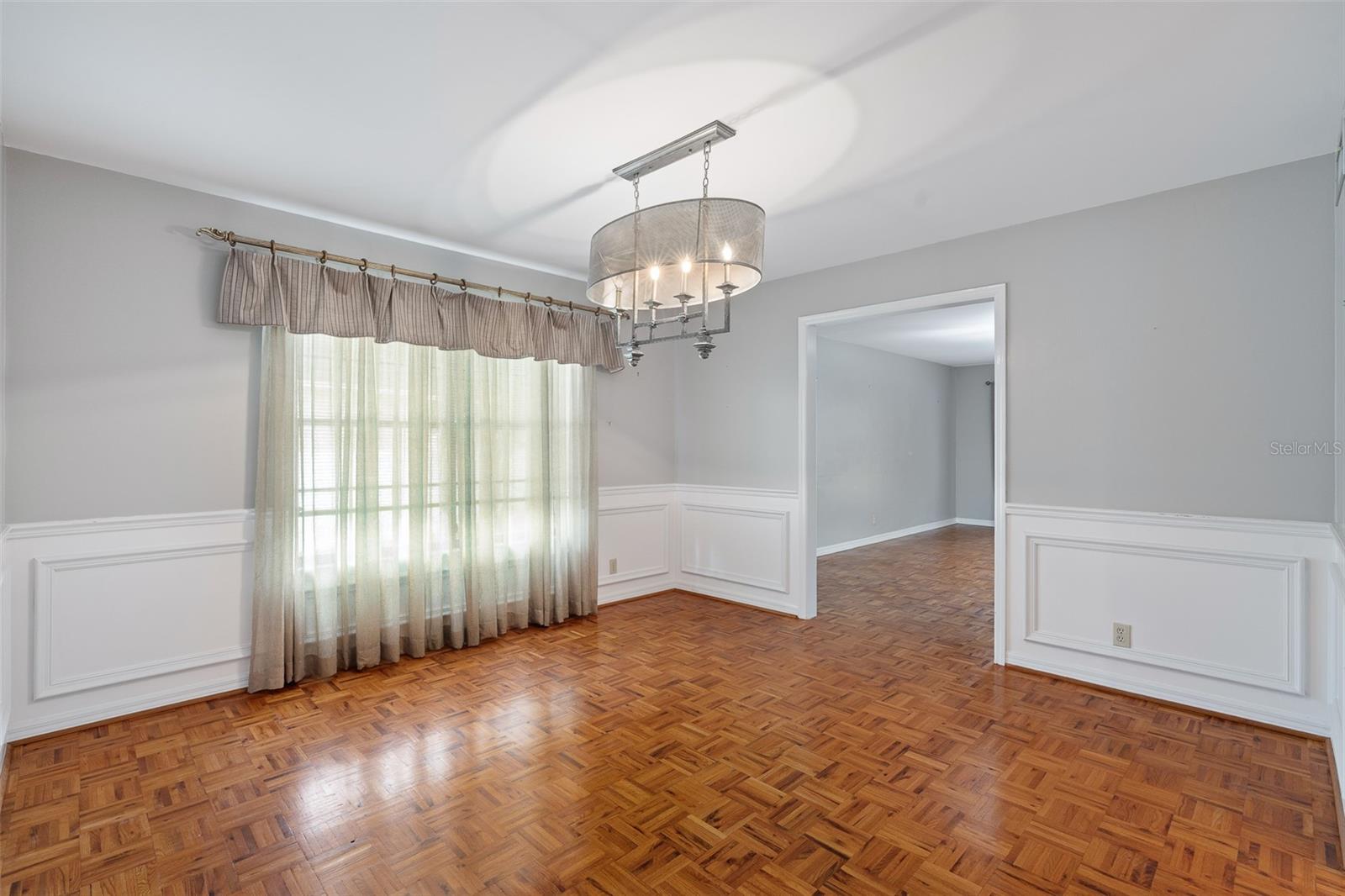 TRAILS UN 02M - Residential