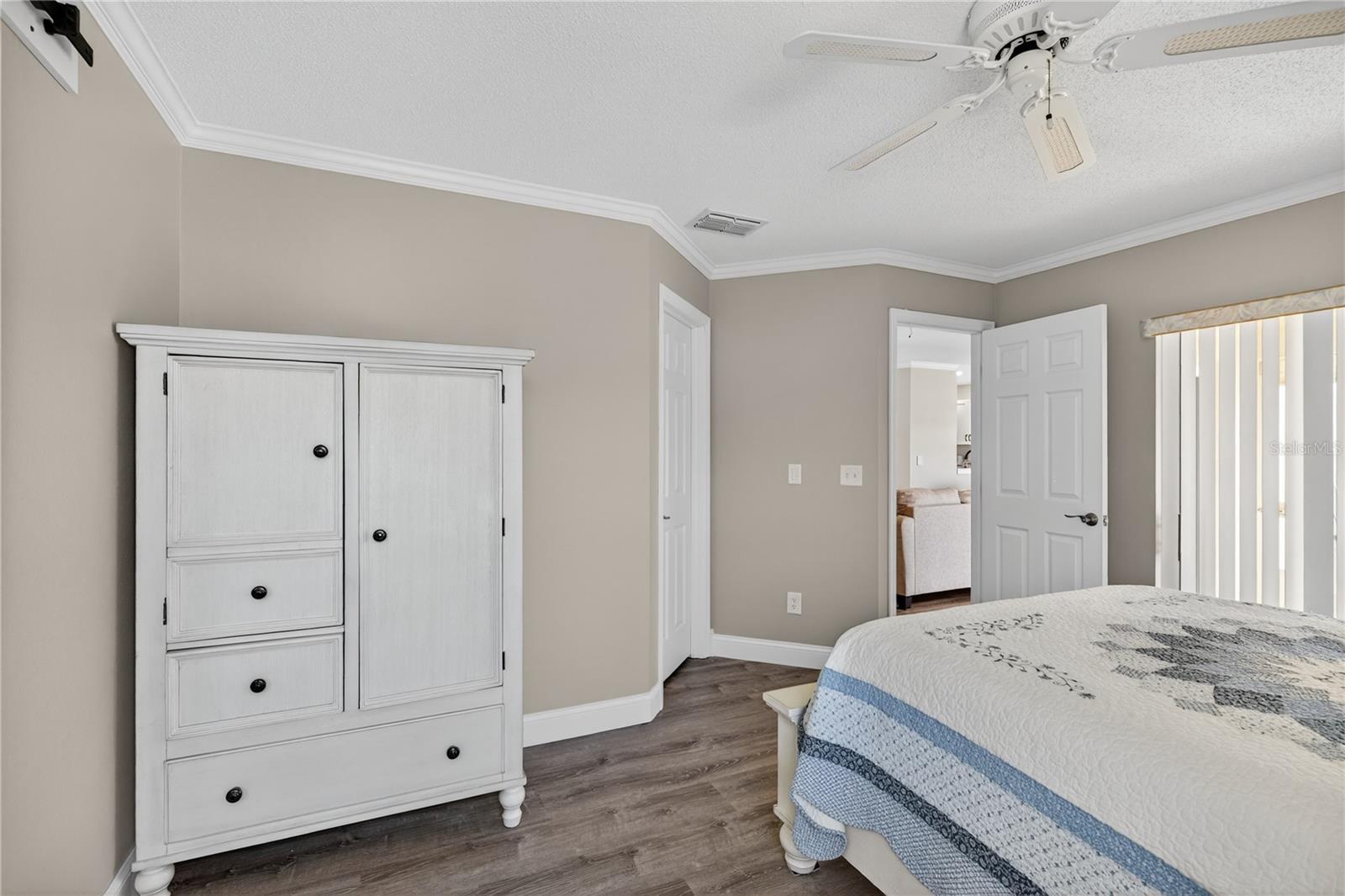 CLERMONT DEVONSHIRE AT KINGS RIDGE - Residential