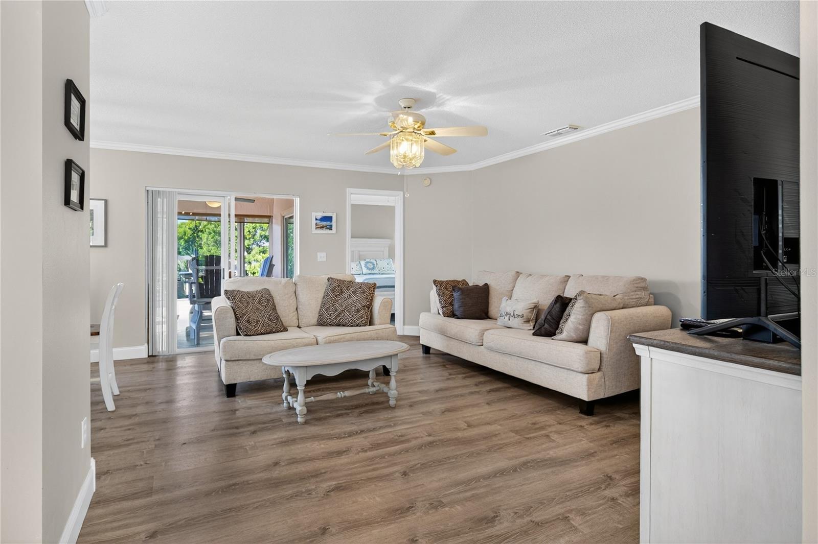 CLERMONT DEVONSHIRE AT KINGS RIDGE - Residential