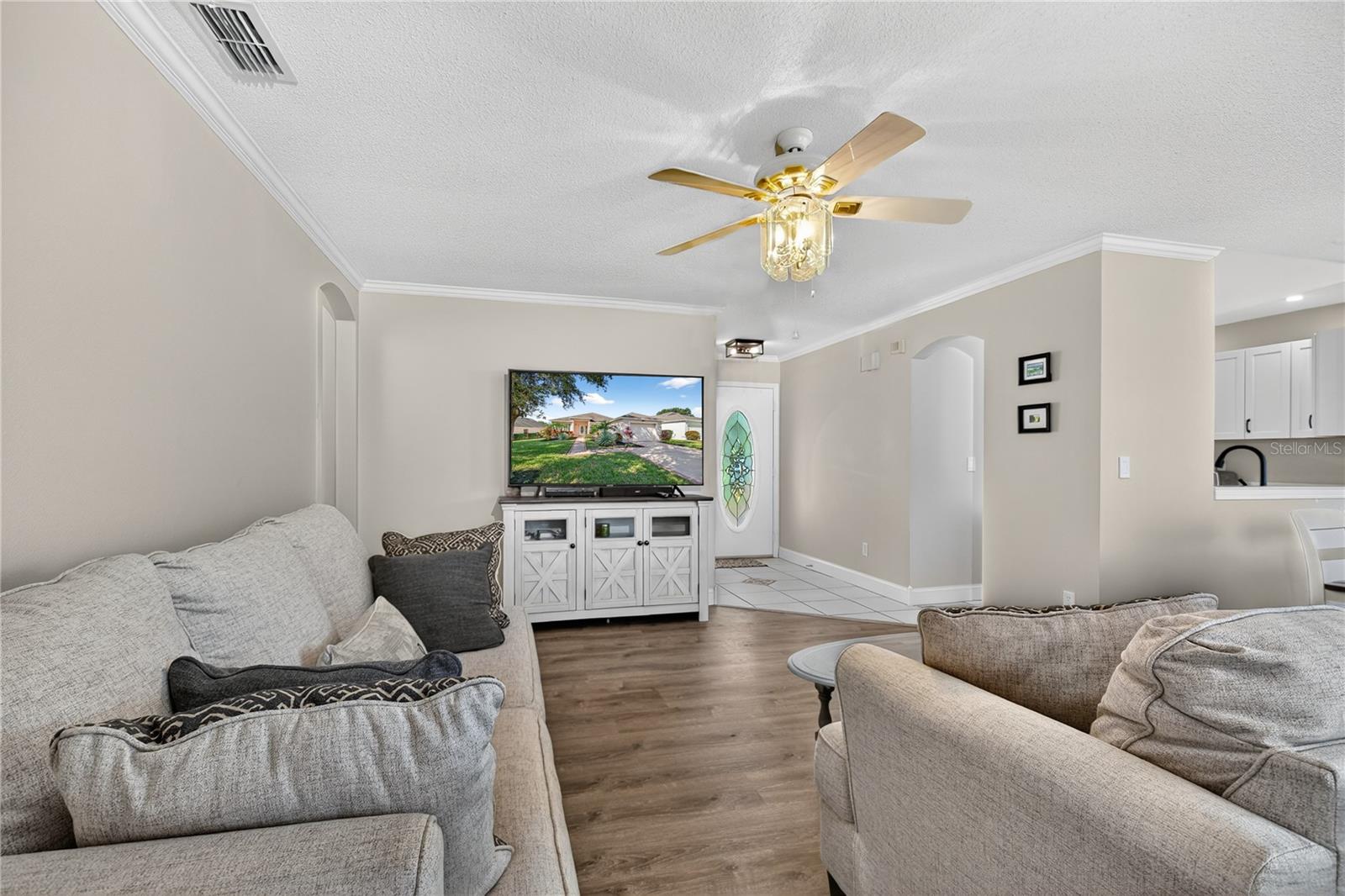 CLERMONT DEVONSHIRE AT KINGS RIDGE - Residential