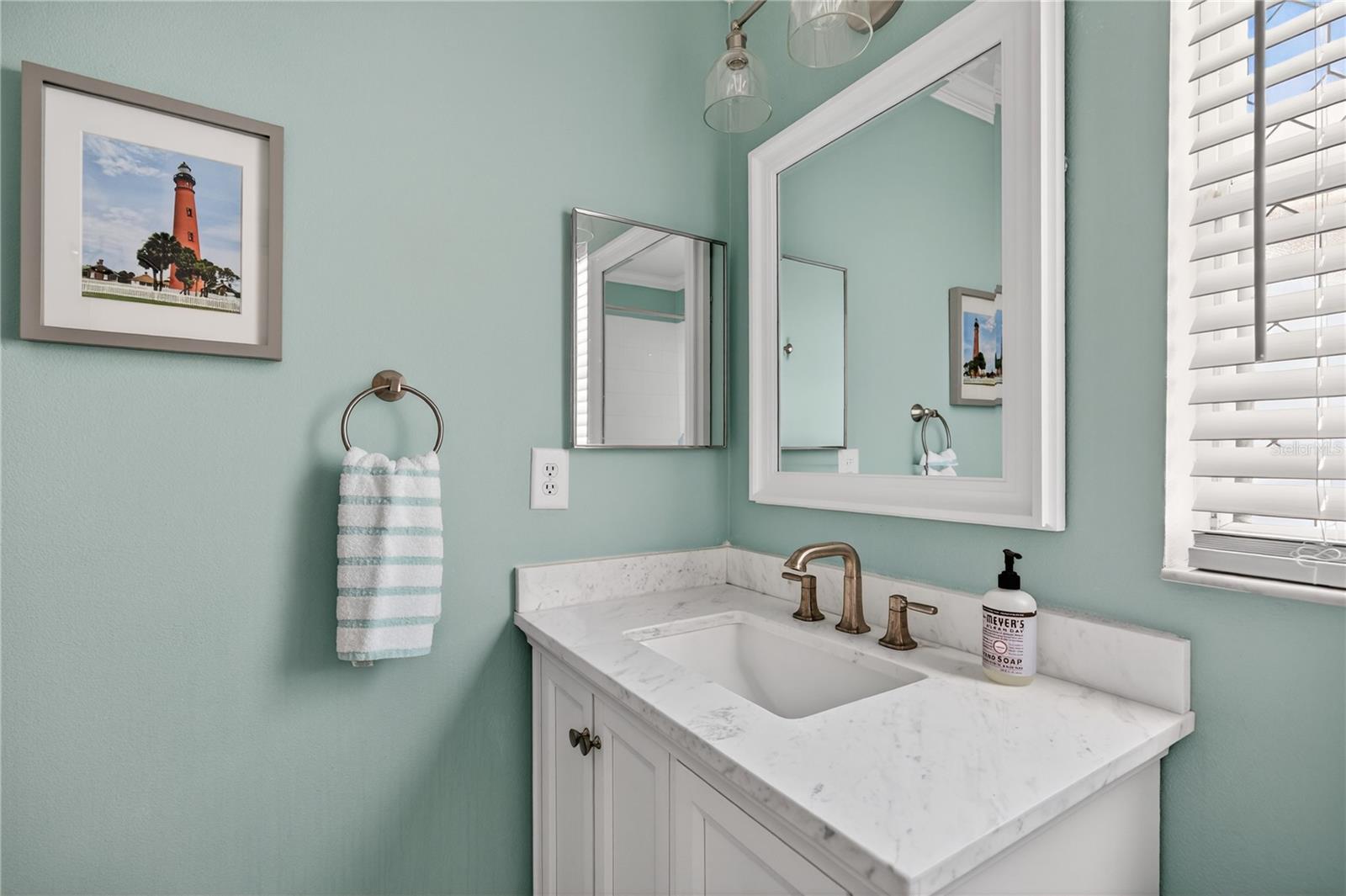 CLERMONT DEVONSHIRE AT KINGS RIDGE - Residential