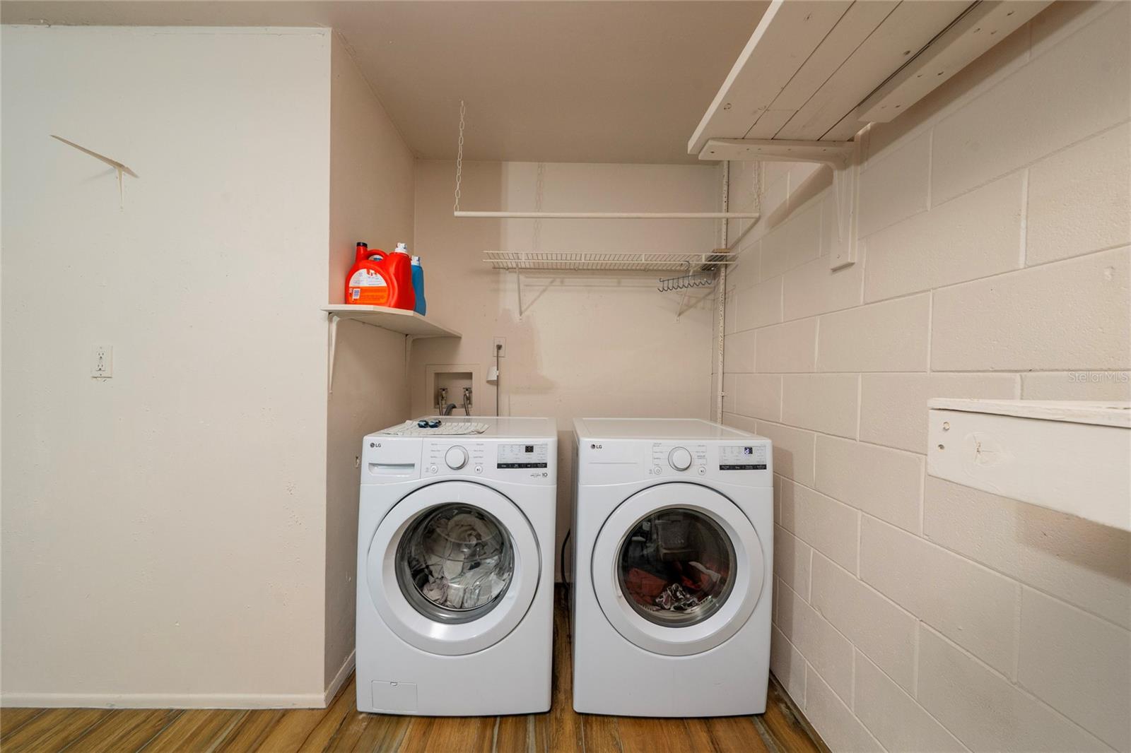 INDIAN WELLS UNIT 5 - Residential