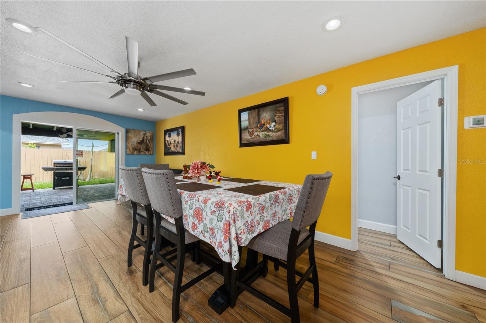 INDIAN WELLS UNIT 5 - Residential