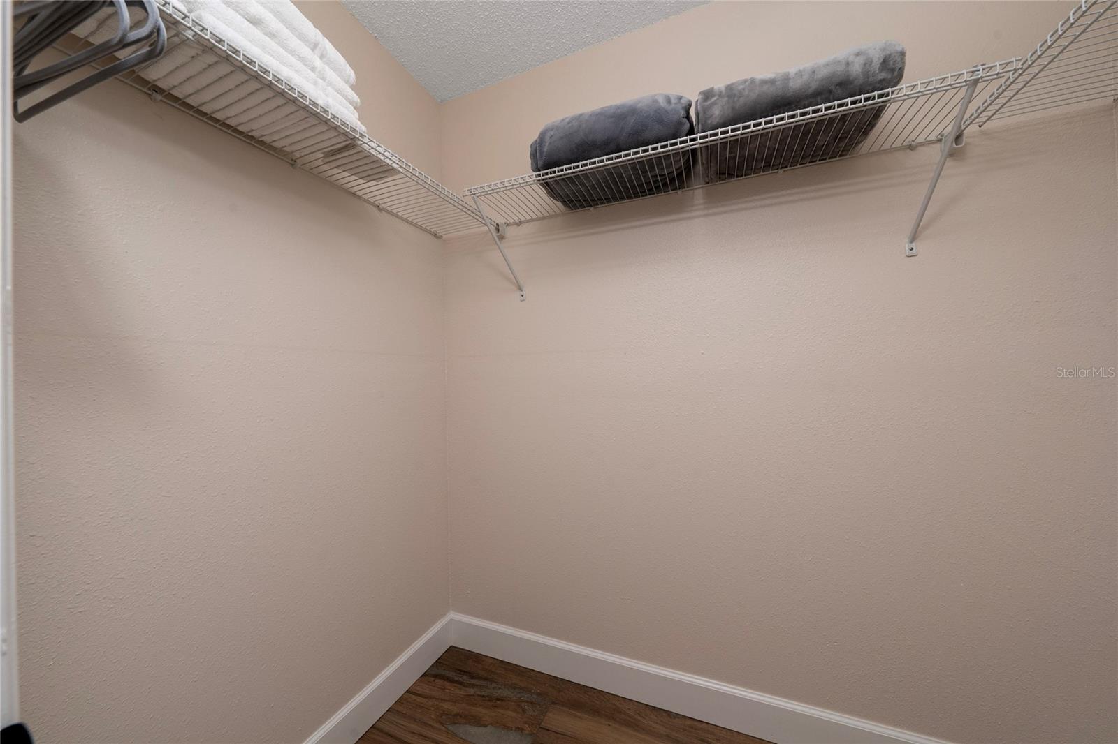 INDIAN WELLS UNIT 5 - Residential