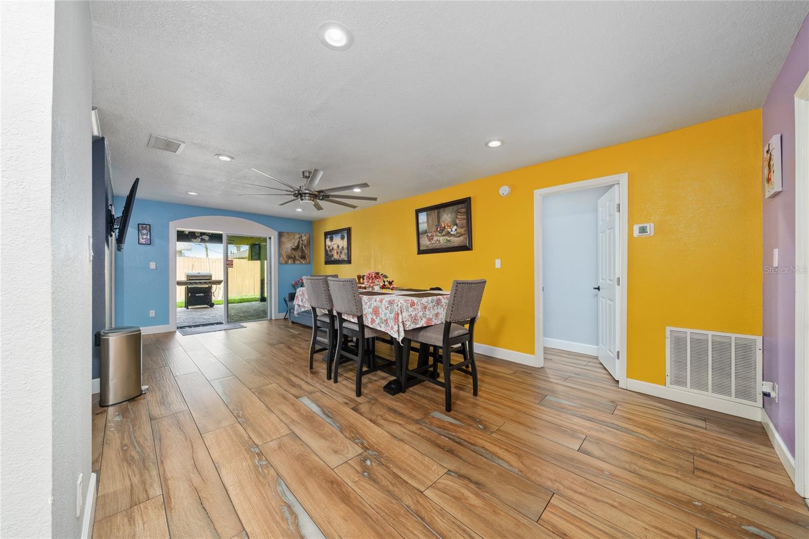 INDIAN WELLS UNIT 5 - Residential