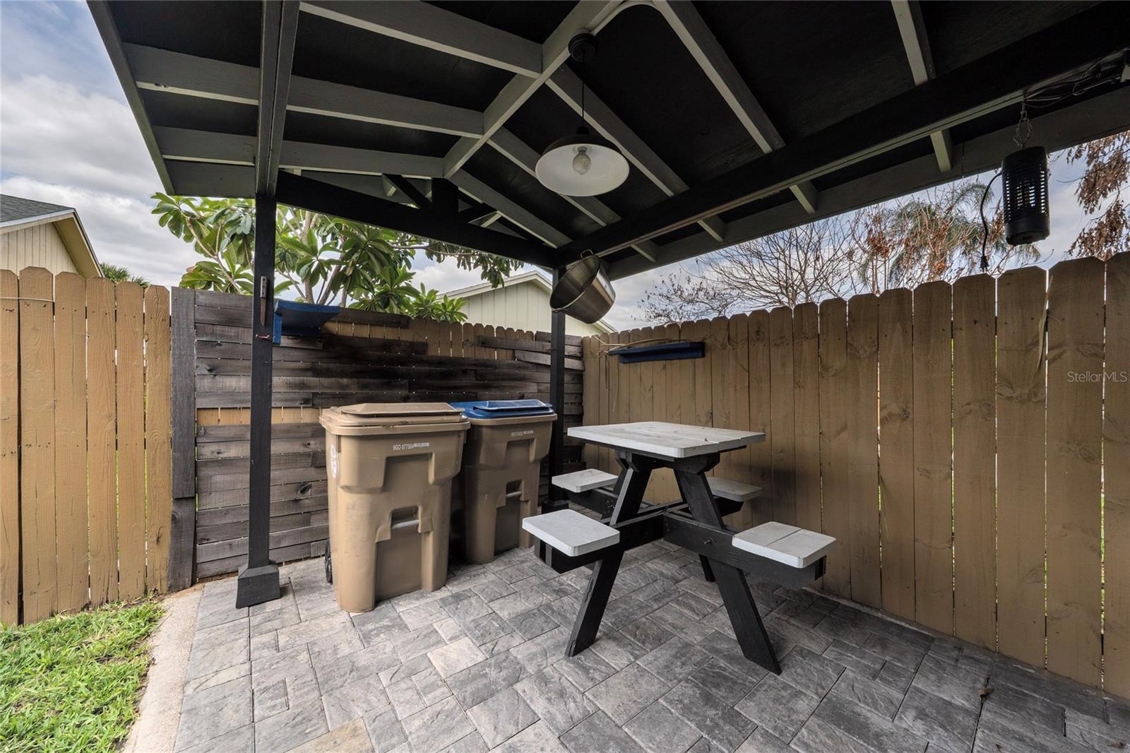 INDIAN WELLS UNIT 5 - Residential