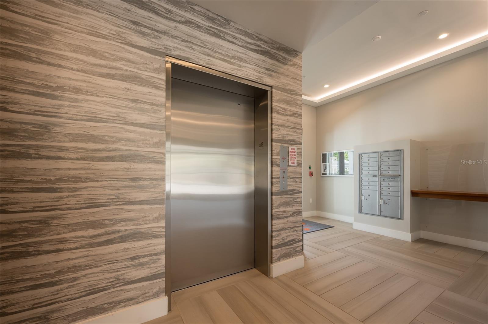 ORANGE CLUB - Residential