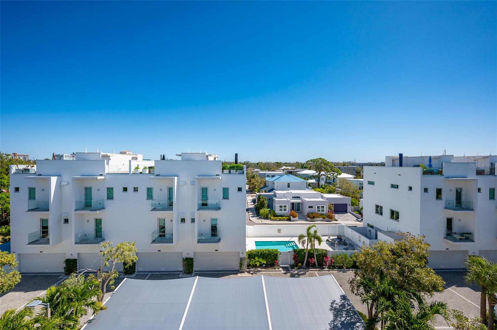 ORANGE CLUB - Residential