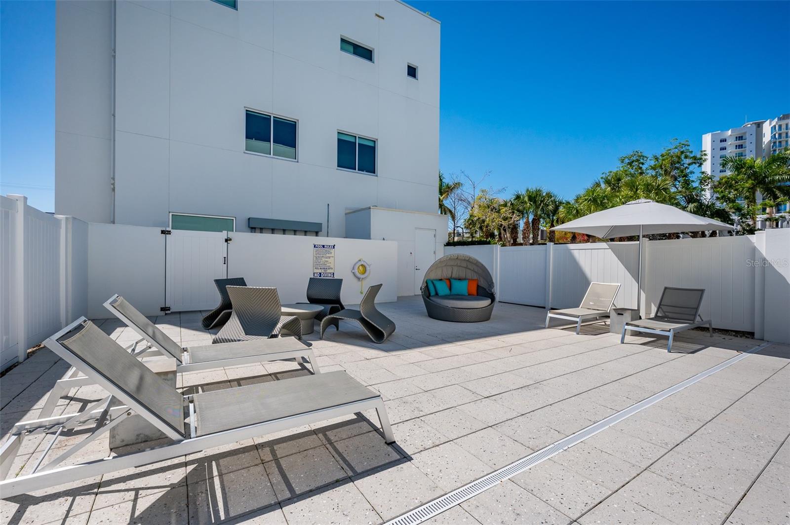 ORANGE CLUB - Residential