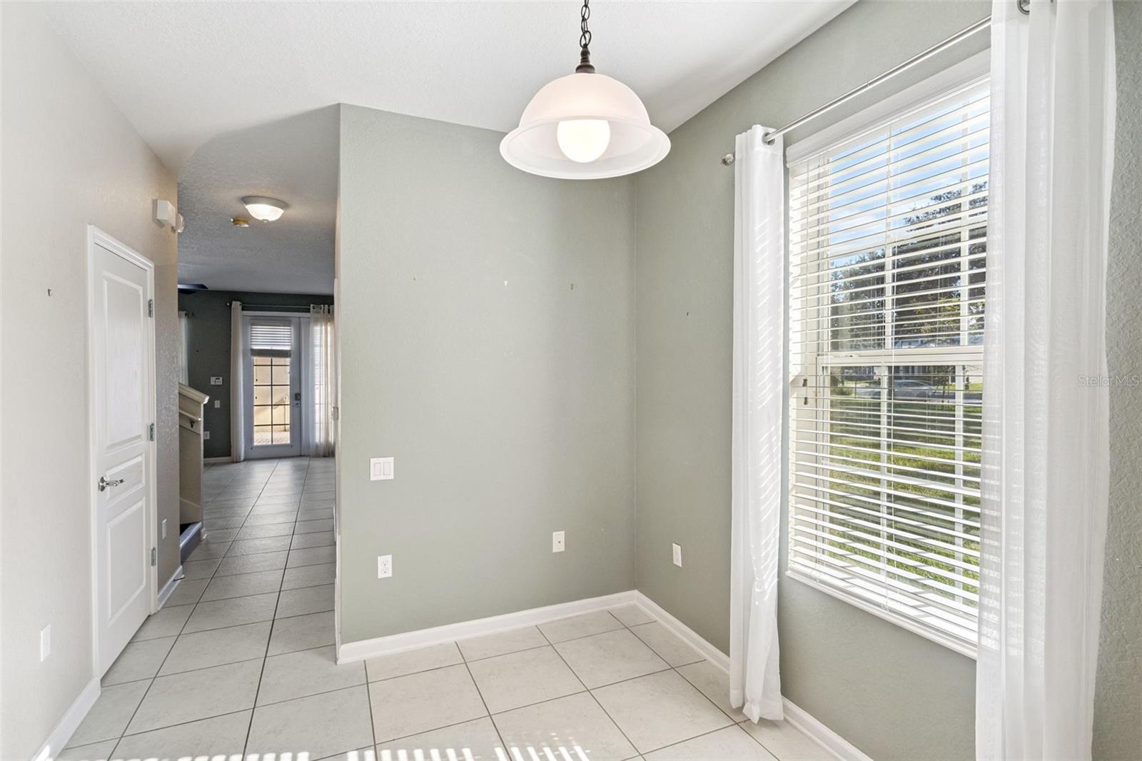 LAKE SAWYER SOUTH PH 03 - Residential