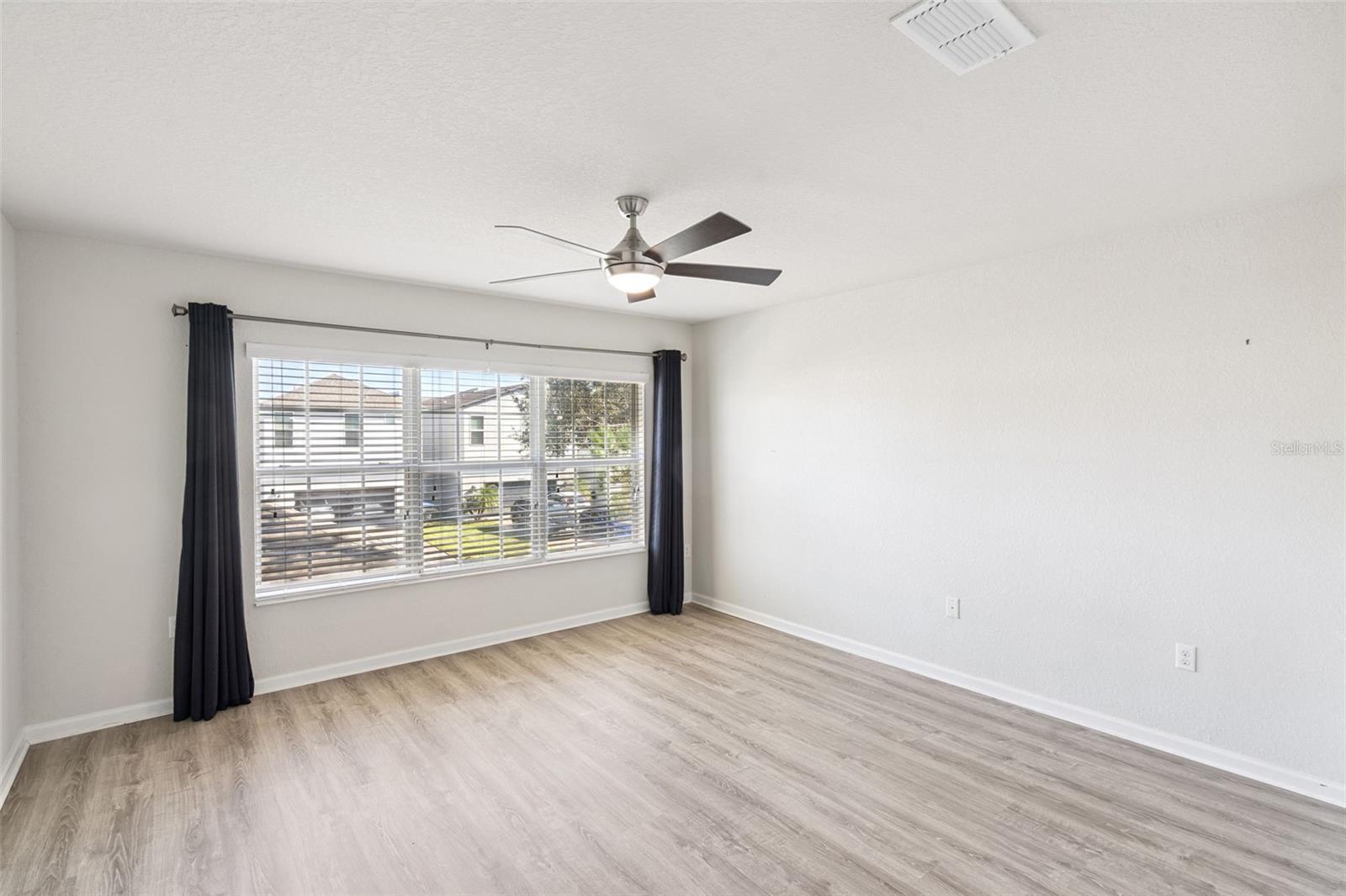 LAKE SAWYER SOUTH PH 03 - Residential