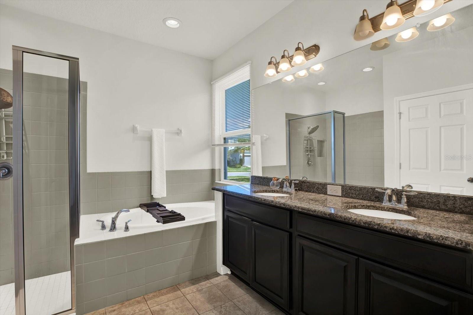 OAK CRK PRCL 10 - Residential