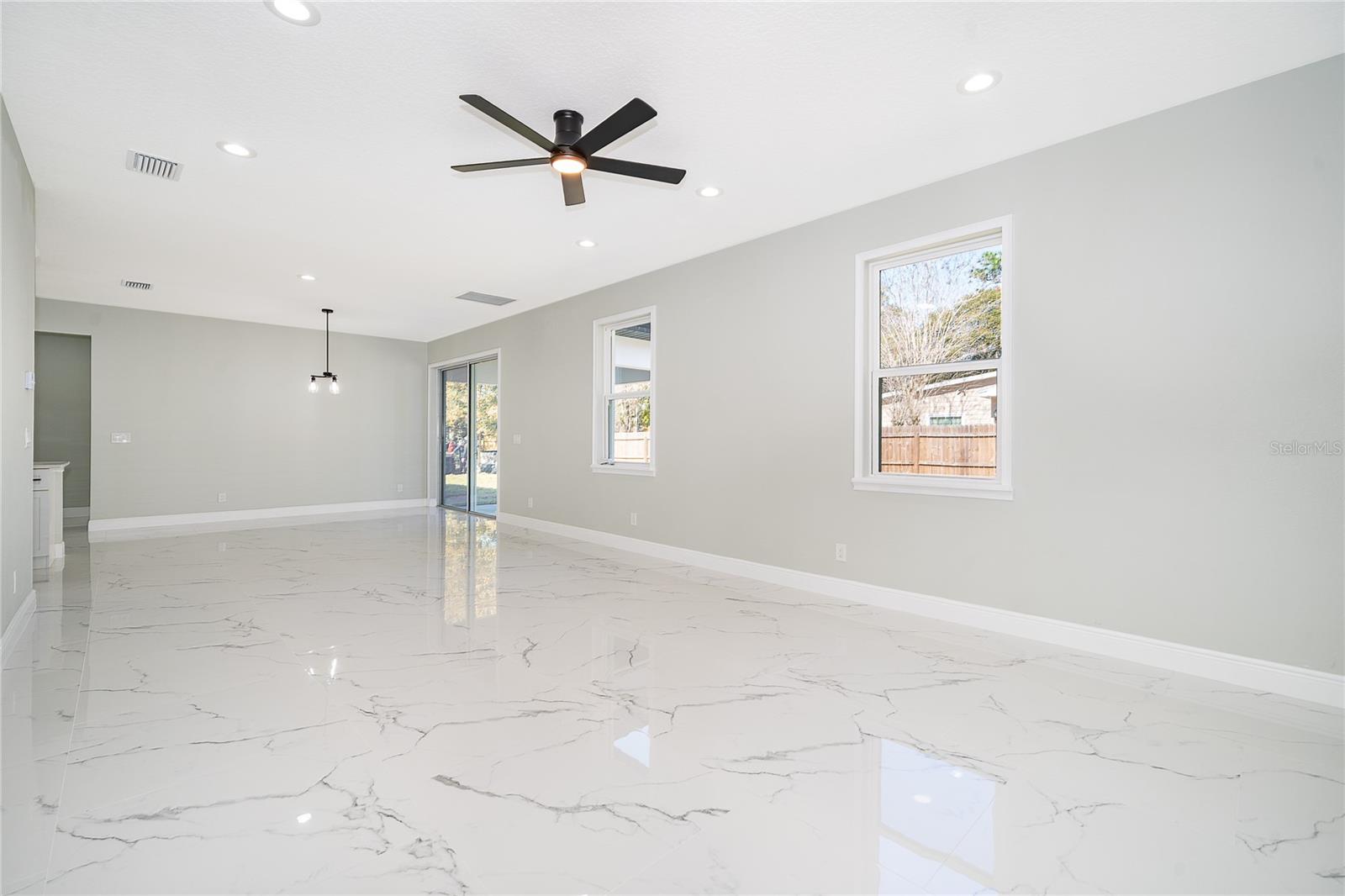 EAST ORANGE PARK - Residential