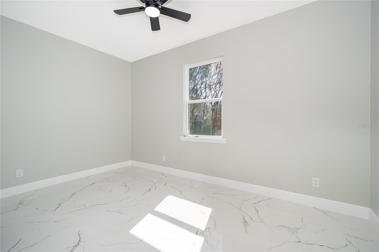 EAST ORANGE PARK - Residential