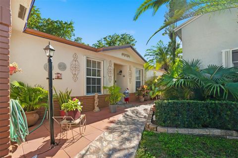 8300 NW 193RD LANE HIALEAH FL 33015