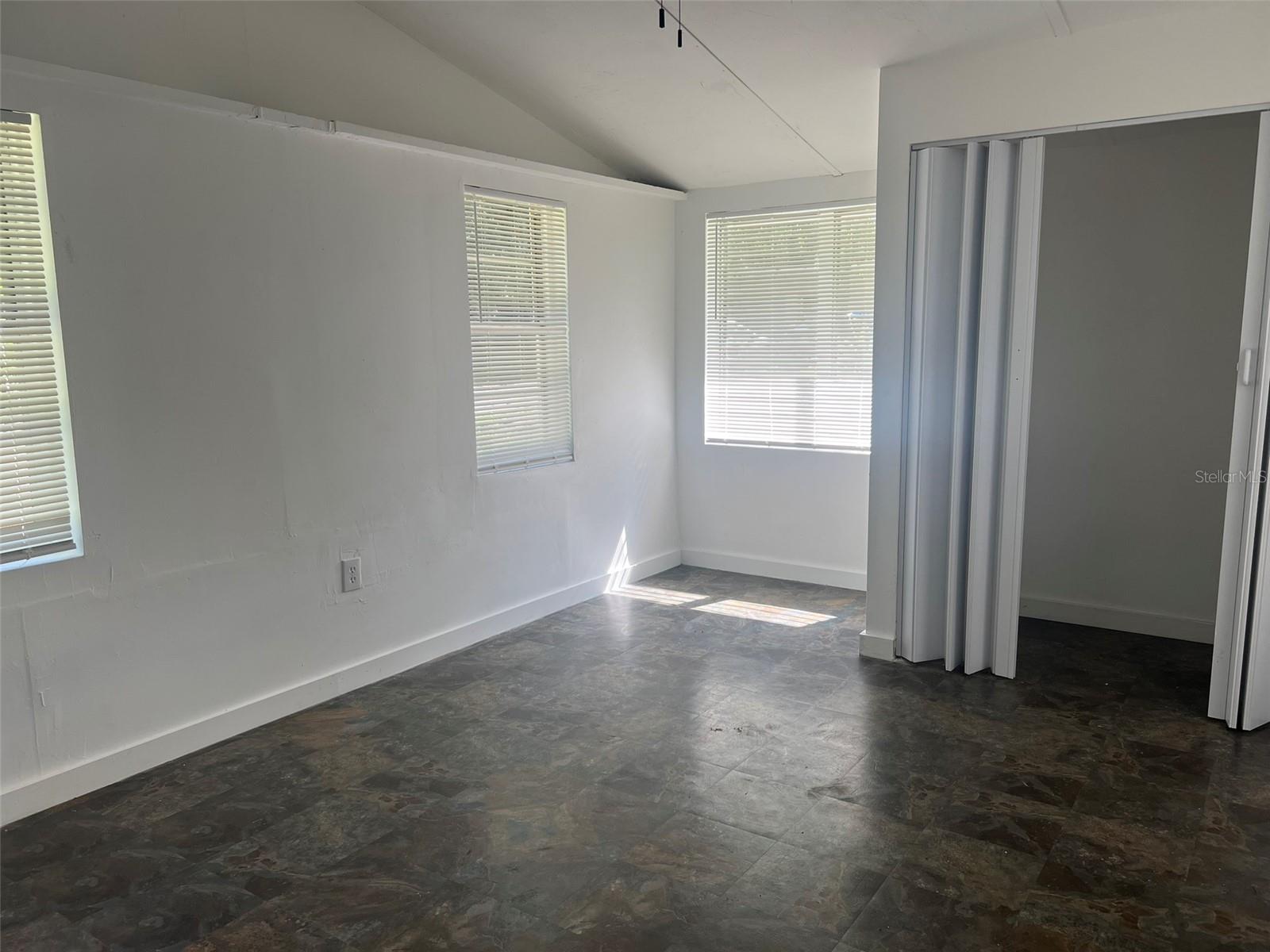 UNPLATTED - Residential Lease