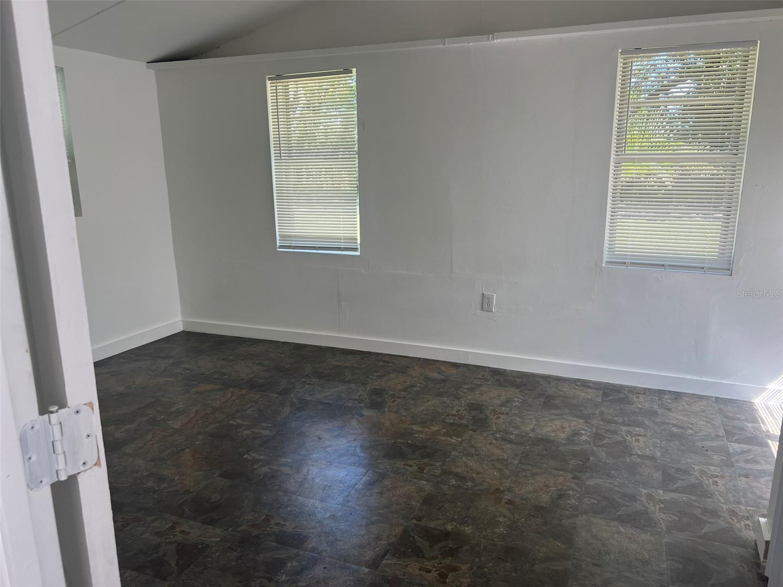 UNPLATTED - Residential Lease