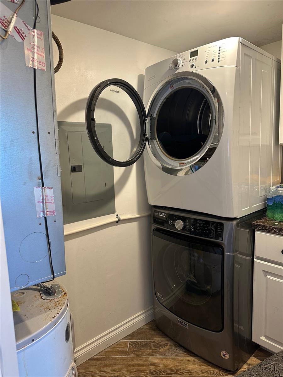 FOUNTAIN SQUARE CONDO - Residential