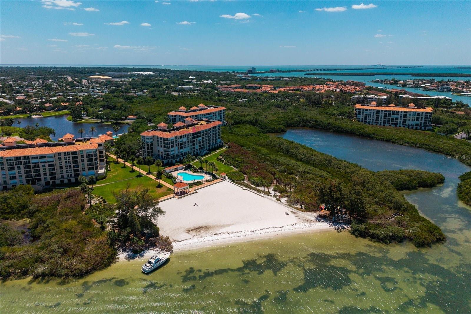 OSPREY POINTE AT DOLPHIN - Residential