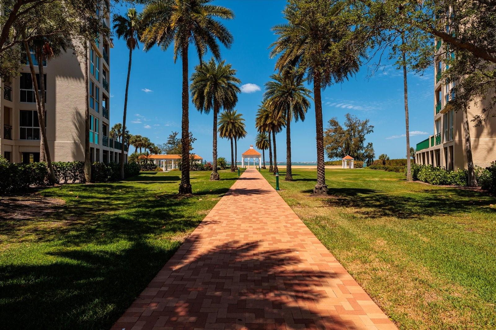 OSPREY POINTE AT DOLPHIN - Residential