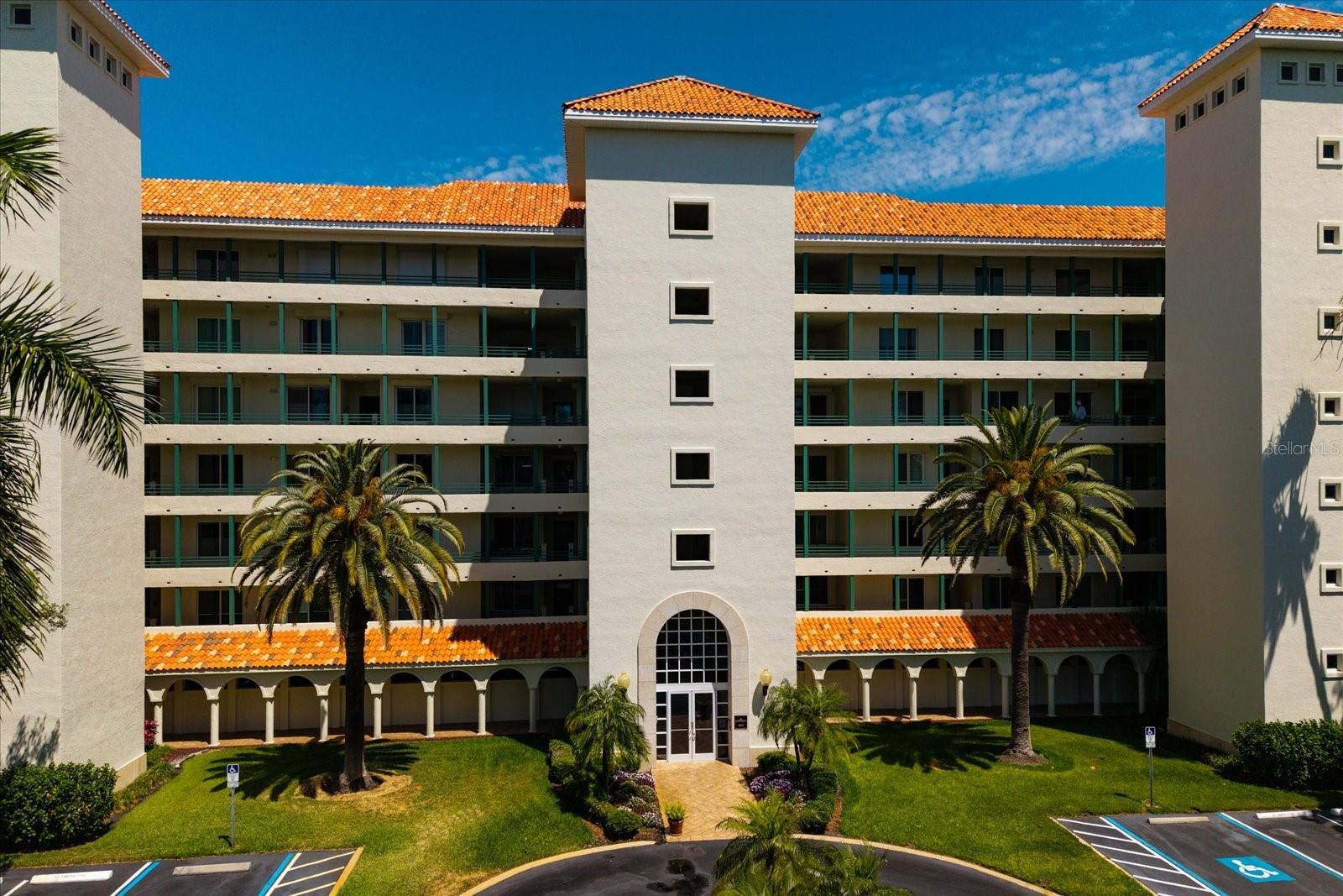 OSPREY POINTE AT DOLPHIN - Residential