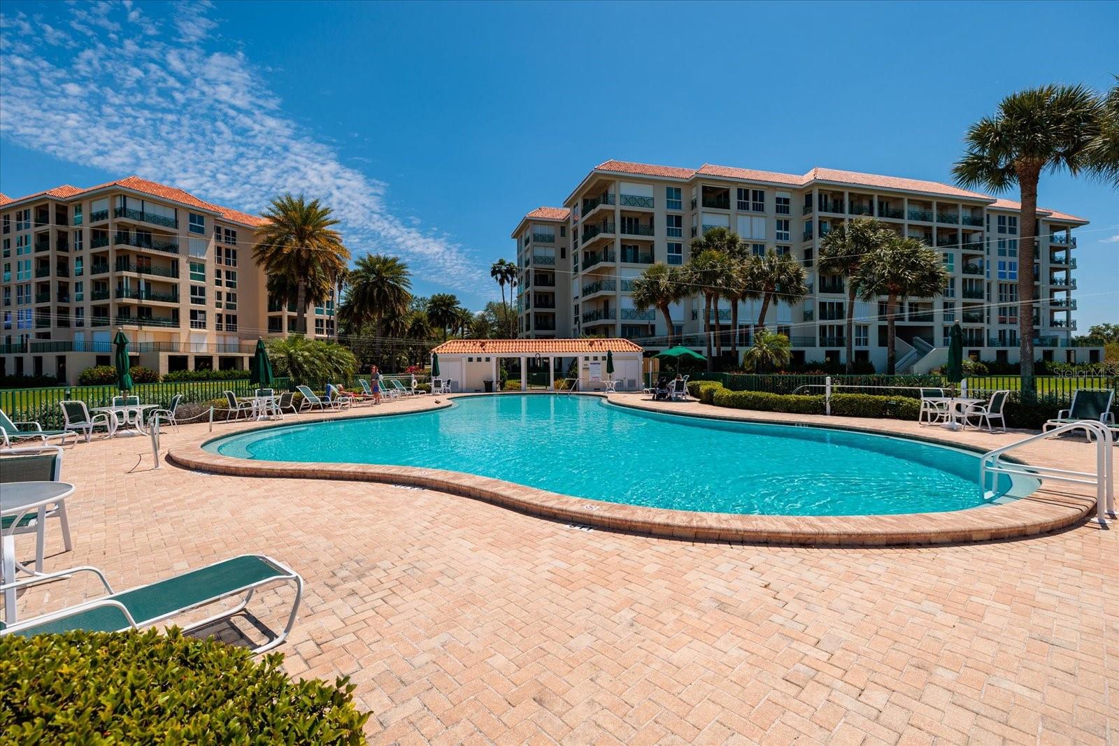 OSPREY POINTE AT DOLPHIN - Residential