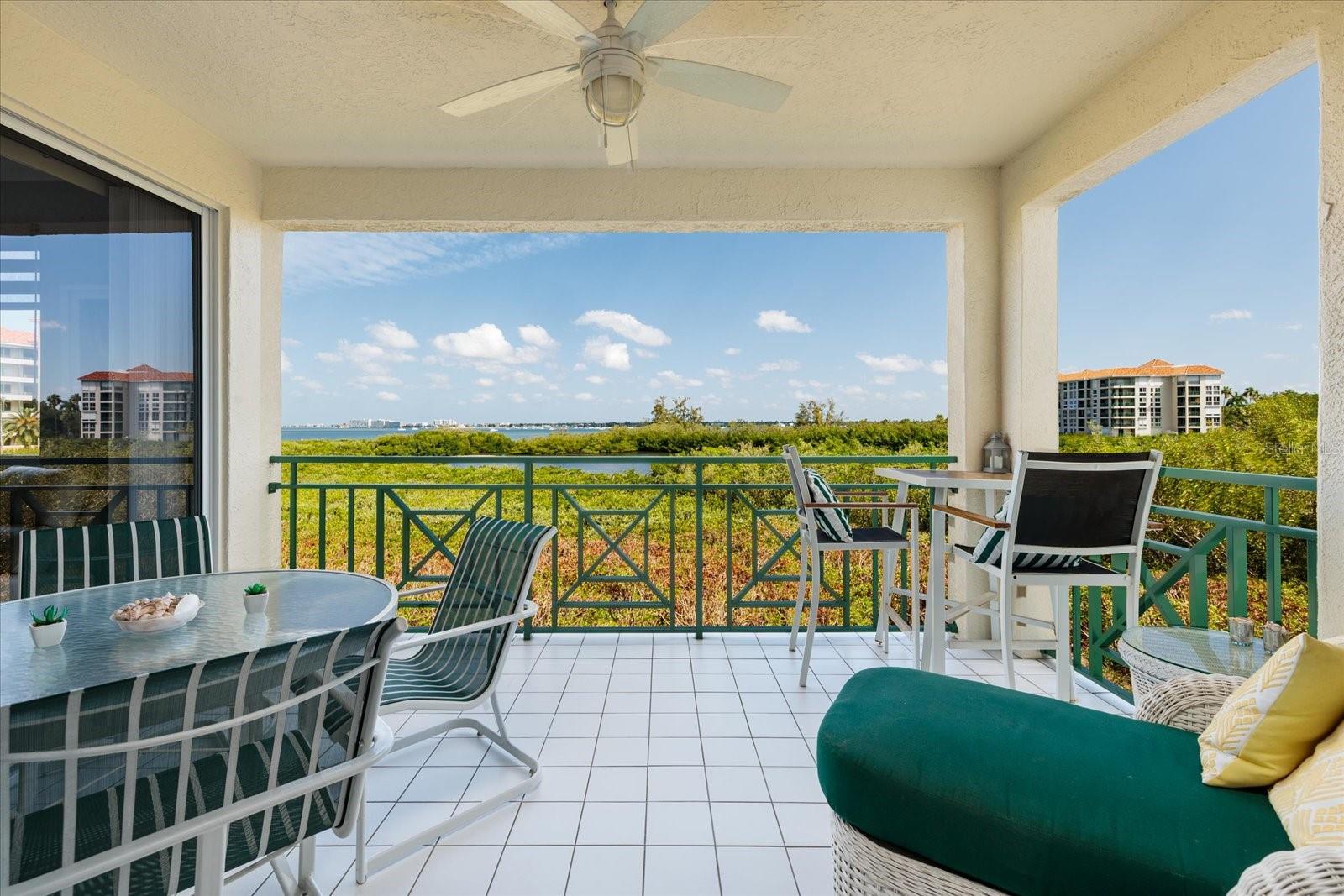 OSPREY POINTE AT DOLPHIN - Residential