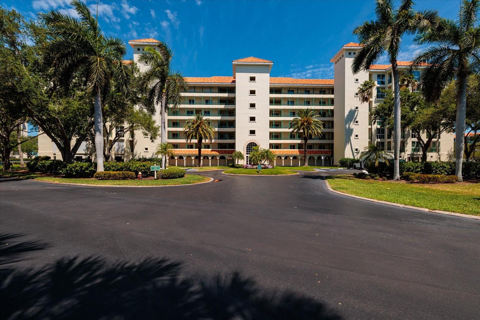 OSPREY POINTE AT DOLPHIN - Residential