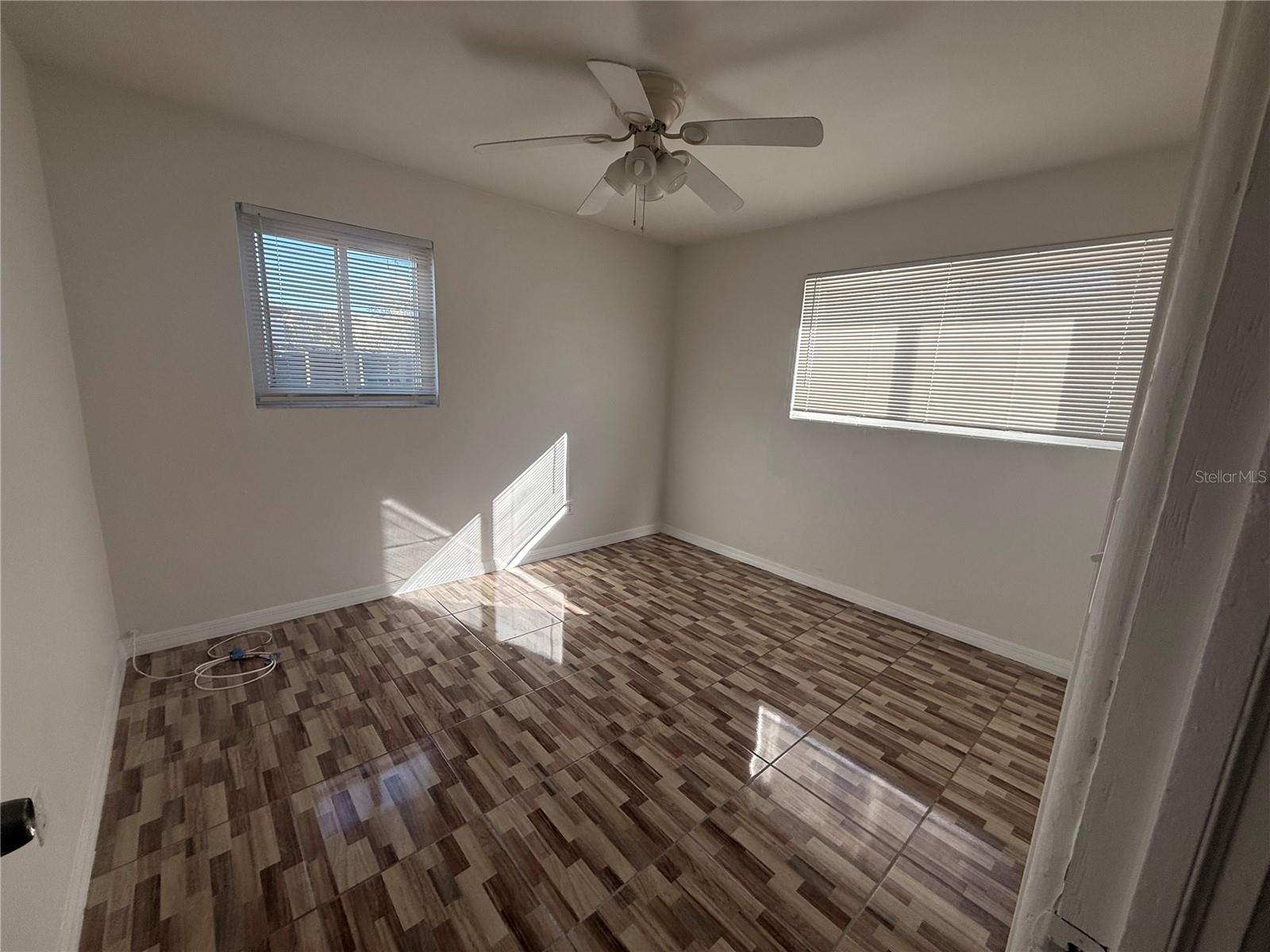 AZALEA PARK SEC 22 - Residential Lease