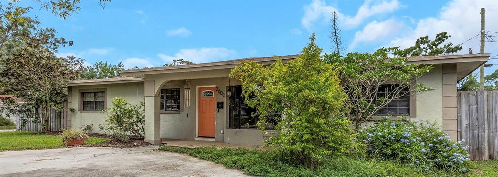 Photo of 2600 56th Lane N, St Petersburg, FL 33710 (MLS # TB8428849)