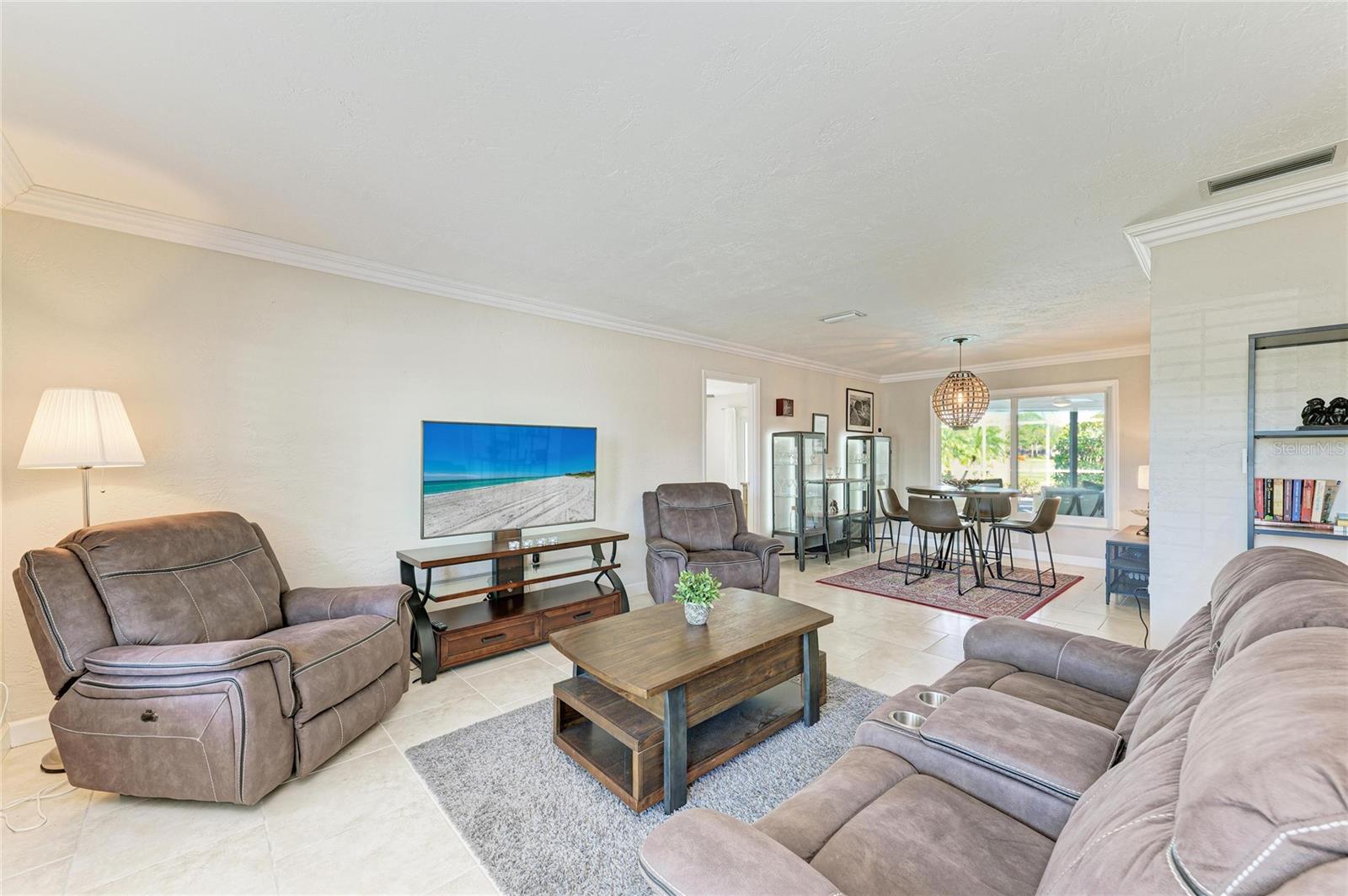 2360 ARBORFIELD LANE