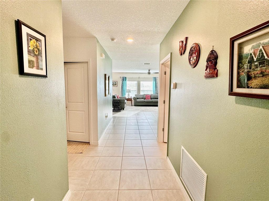 Photo of 993 Calico Pointe Circle, Groveland, FL 34736 (MLS # L4959260)