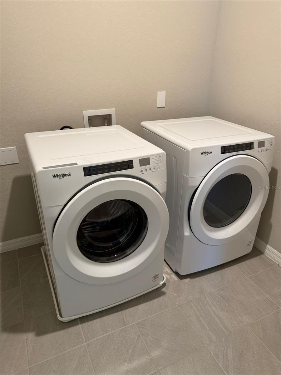 HIGHLAND RIDGE - Residential