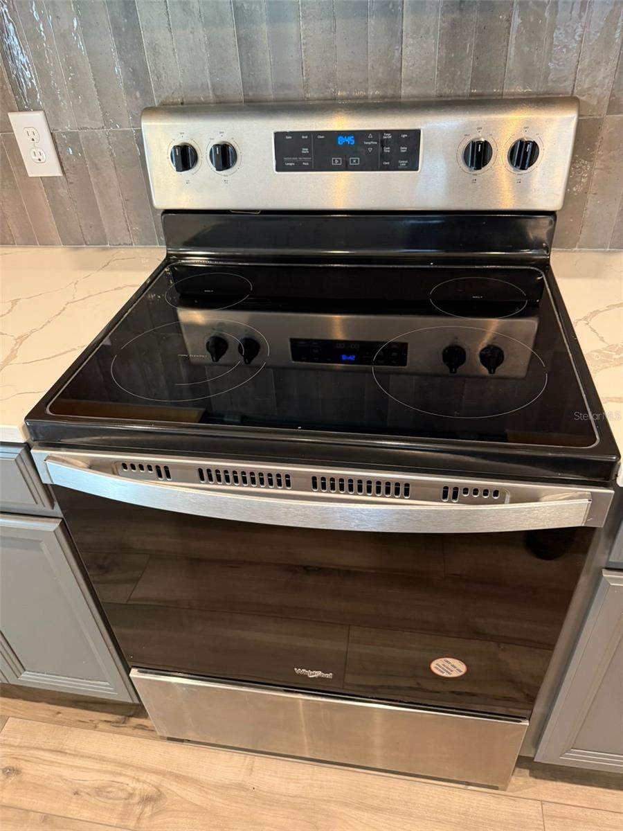 HIGHLAND RIDGE - Residential