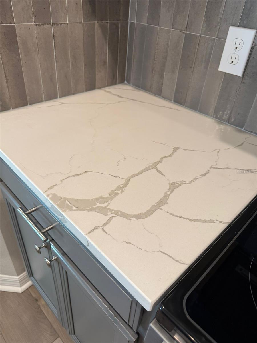 HIGHLAND RIDGE - Residential